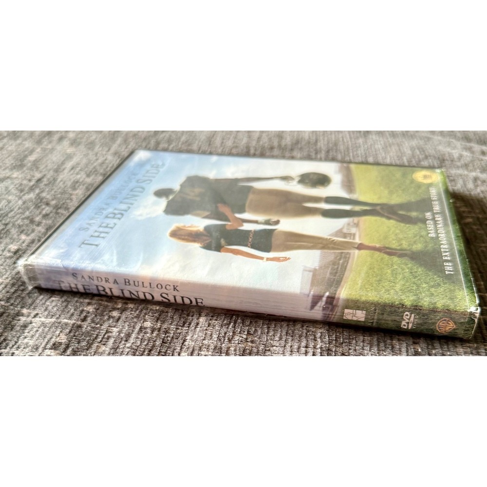 Warner Bros The Blind Side DVD Movie Sandra Bullock PG-13 Excellent Widescreen - Picture 3 of 5